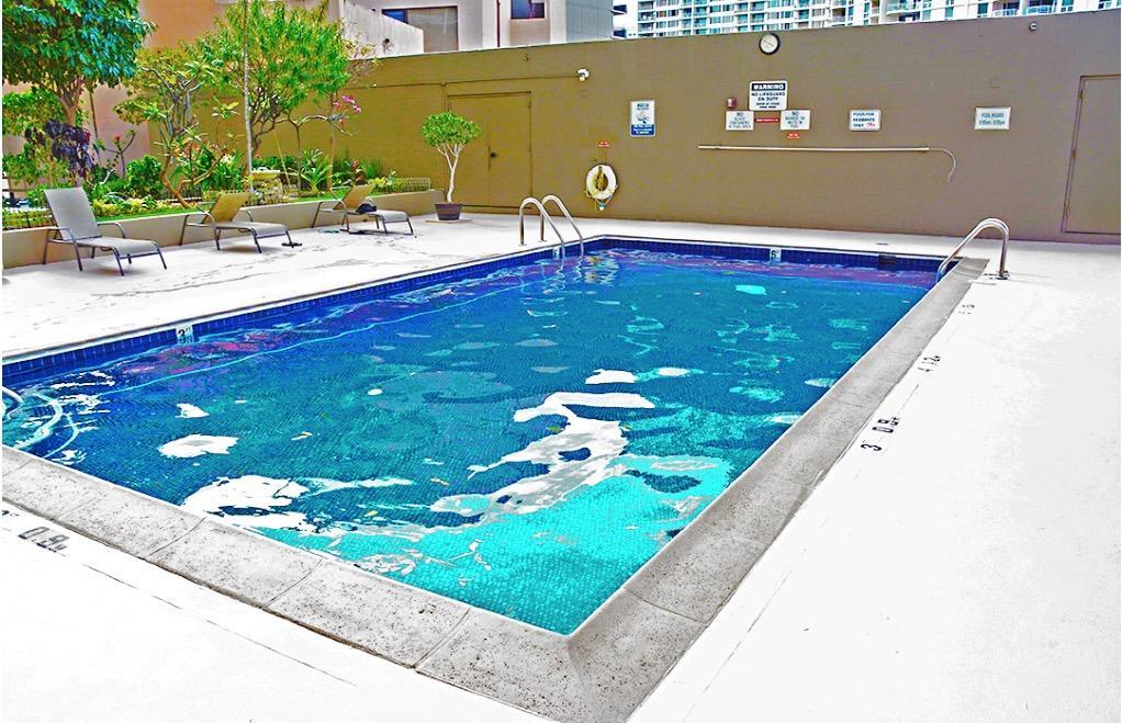 Gem Of Waikiki At Inn On The Park Honolulu Exterior foto